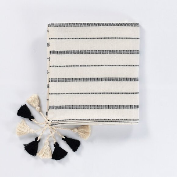 Oversized Off-White Turkish Cotton Tasseled Throw by Cotton and Olive - Picture 5 of 5